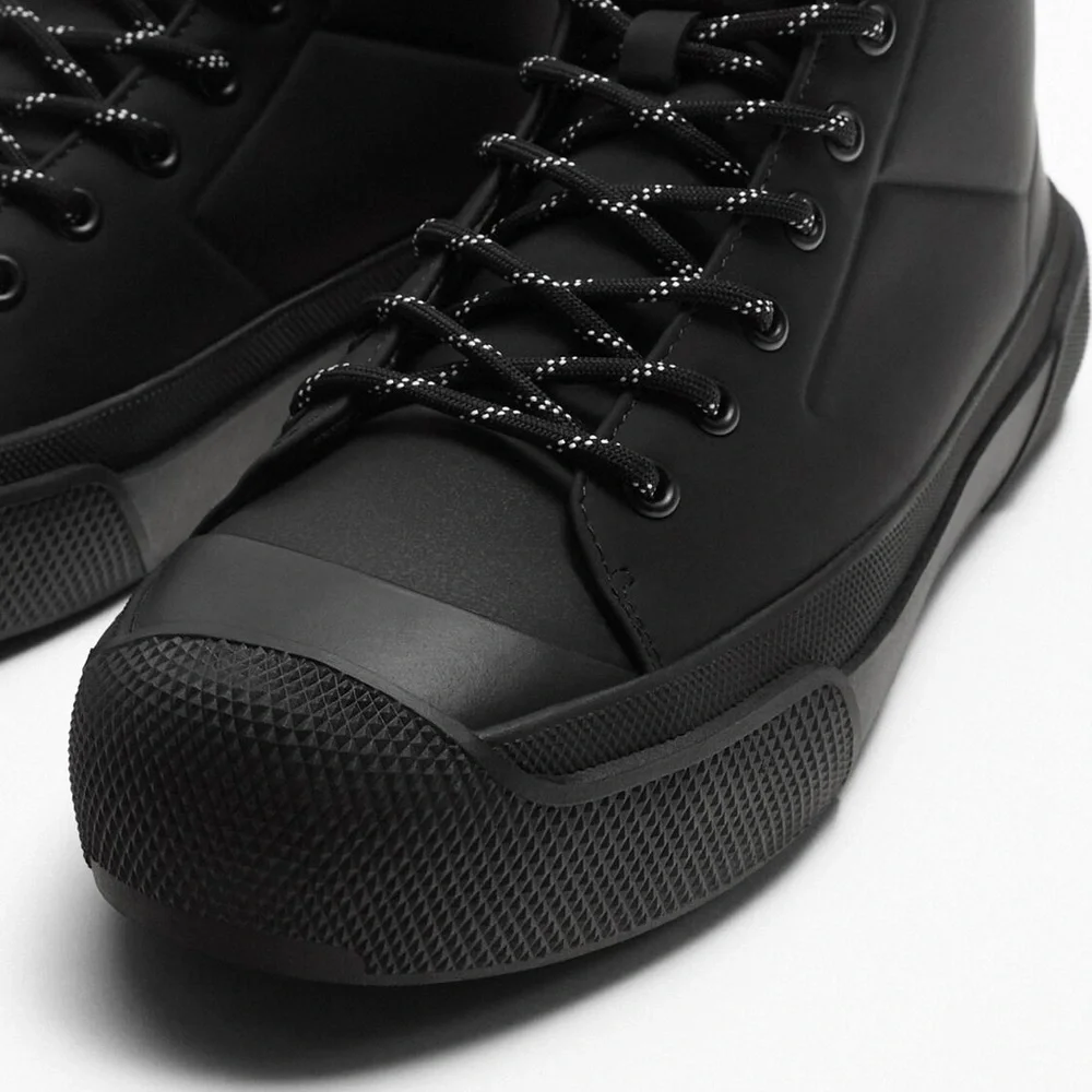 NWT. Zara Man Black Rubberised High-Top Trainers. Size 7.